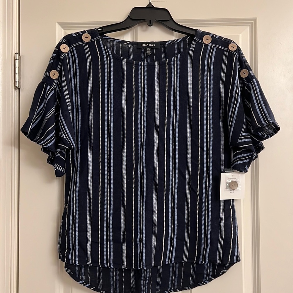 Ellen Tracy ladies shirt